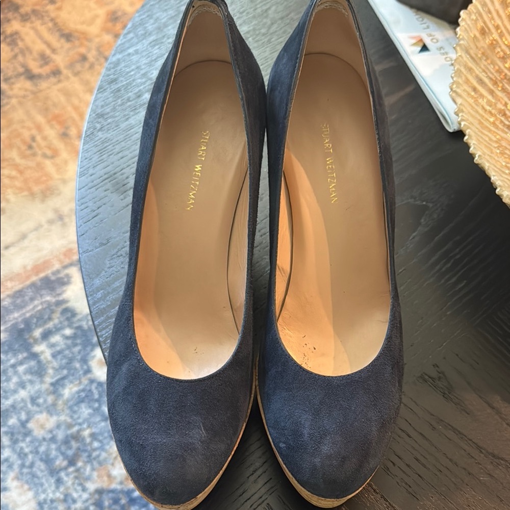Stuart Weitzman Blue Suede Heels Timeless Design